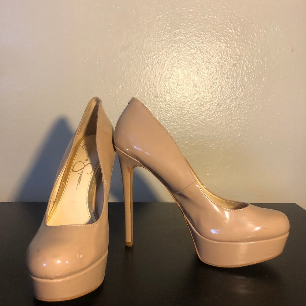 Jessica Simpson Size 6 Nude Patent Leather Platform Stilettos